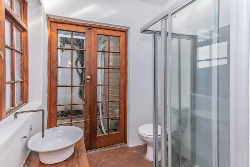 2 Bedroom Property for Sale in Observatory Western Cape